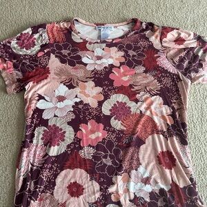 Meri Skye Floral Top in Burgundy and Pink